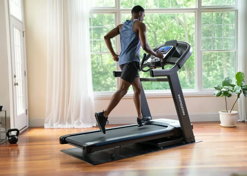 Horizon 7.4 AT Treadmill, view 2